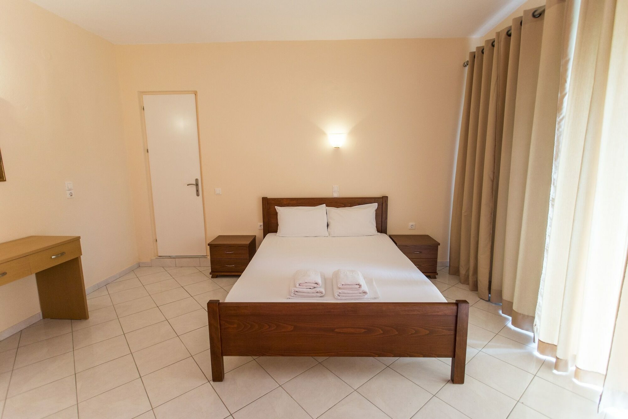 Narkissos Rooms بارغا المظهر الخارجي الصورة